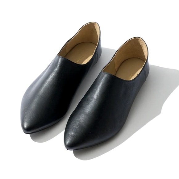 Beatrice Valenzuela Shoes - Beatrice Valenzuela leather flats size 6